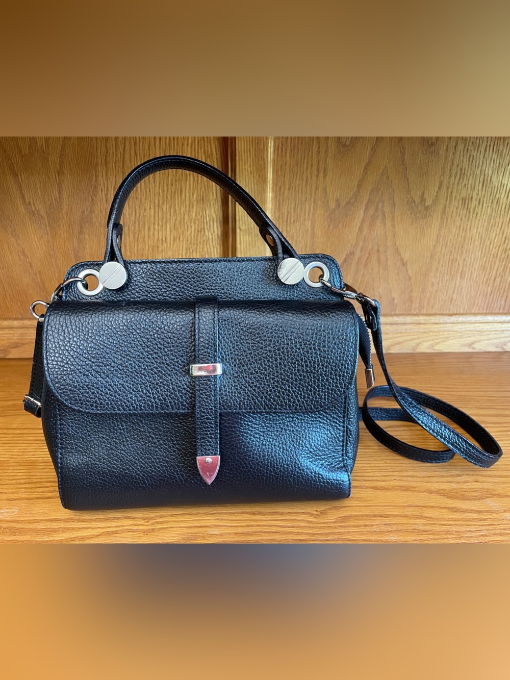 Diva’s Bag Genuine Leather Made In Italy Satchel Purse Crossbody Black Pebbled